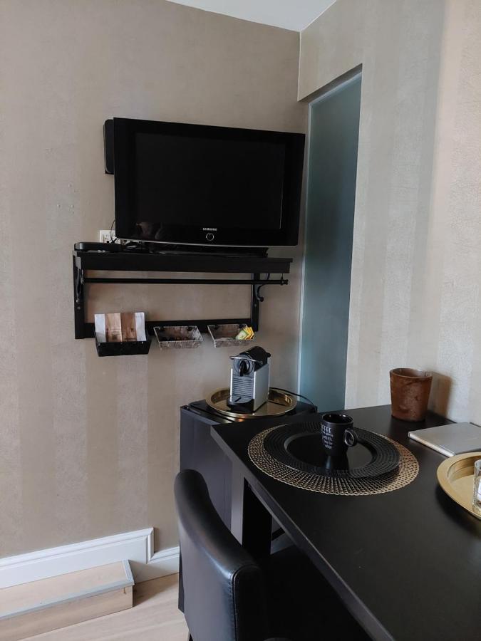 لييج La Chambre Et Le Studio Du Chateau Du Golf De Bernalmont المظهر الخارجي الصورة